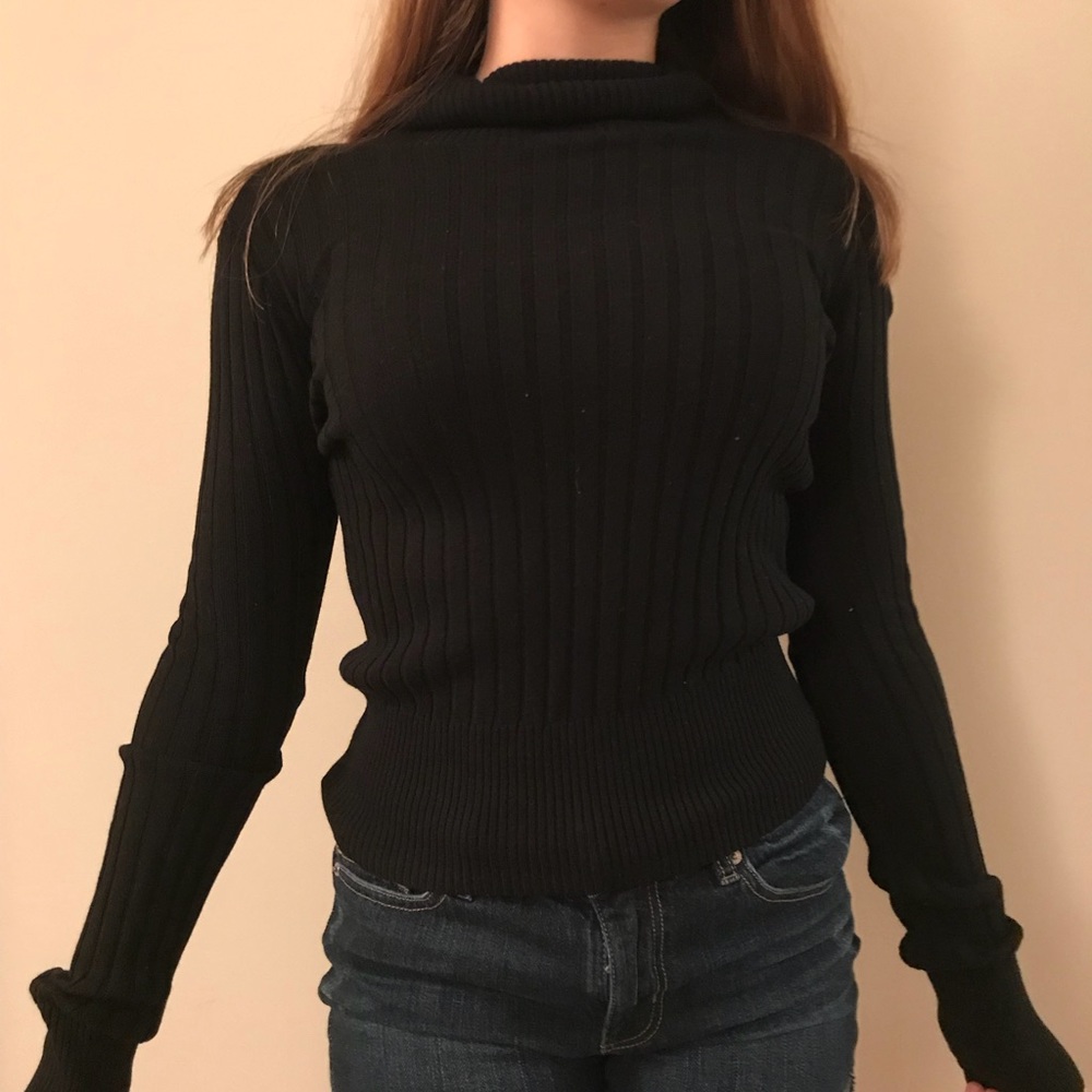 Black Aeropostale Sweater